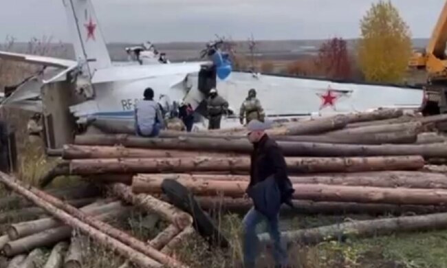 Крушение самолета  Let L-410, фото: Telegram