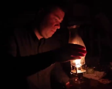 Відключення світла. Фото: скрін youtube