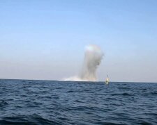 Под Одессой прогремели мощные взрывы, Черное море экстренно перекрывают силовики: что произошло, первые кадры