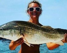 Бюстгальтеры из рыбы - новый тренд Instagram