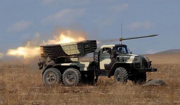 Россия стянула к границе с Украиной реактивную артиллерию