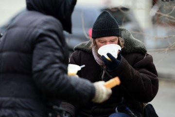 Вулиці Києва залиті кров’ю: що не поділили двірник та безхатченки