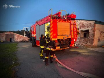 Наслідки атаки на Чернігівщину: пошкоджений будинок