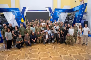 До 35-ї річниці Незалежності України Кличко вручив відзнаки українським захисникам