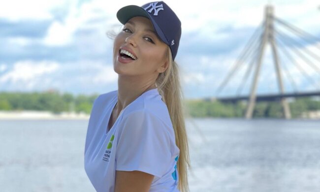 Оля Полякова, instagram.com/polyakovamusic