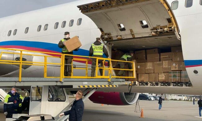 Літак з Китаю, Facebook Кирила Тимошенка