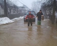 Апокаліпсис на Закарпатті: стихію показали з незвичного ракурсу