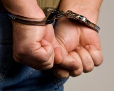 Коригувальника вогню терористів затримали на Донеччині