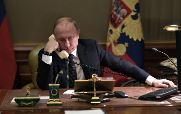 Путин умолял Зеленского разблокировать российские сайты