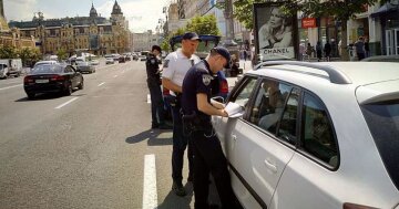 Інспектори з паркування