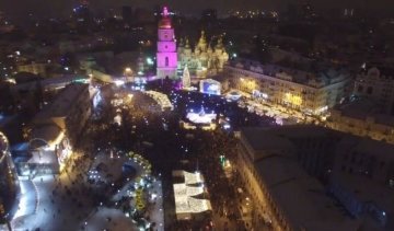 Новий рік на Софійській площі з висоти пташиного польоту (відео)