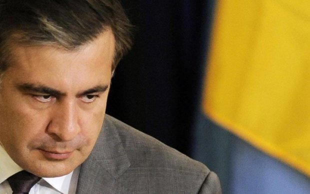 Отель в осаде: пограничники и полиция наведались к Саакашвили