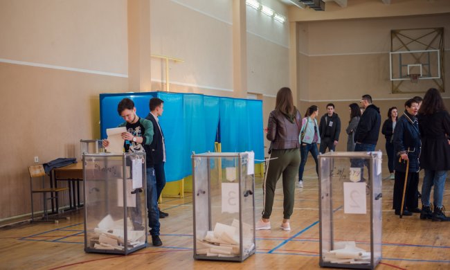 Парламентские выборы 2019: ЦИК впервые в истории слила "лица" мажоритарщиков