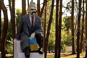Бойцы АТО переделали Ленина на Шевченко