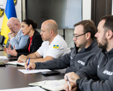 АРМА, Олена Дума, Павло Великоречанін