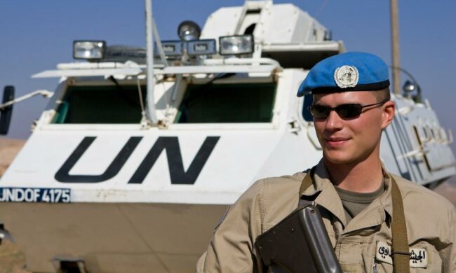 Україна запросила миротворчу місію ООН 