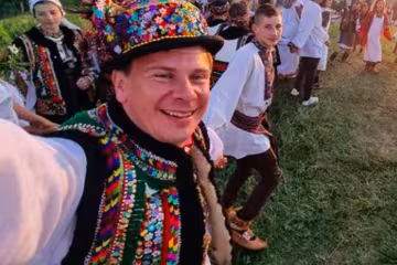 Дмитрий Комаров, instagram.com/komarovmir/