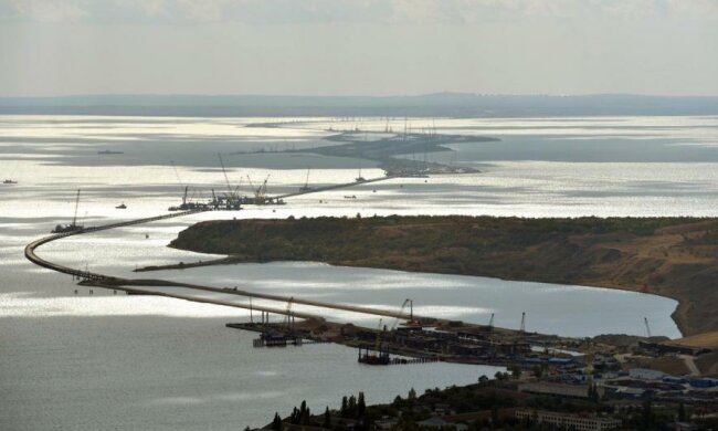 Как выглядит "Керченский мост" из вертолета Путина