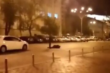 Пьяные выходки на Софийской площади, фото: Telegram-канал "Х.К."