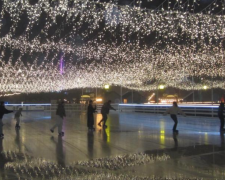 Українці, Київ, ковзанка, фото з соцмереж