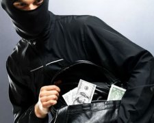 Російський завод "кинув" Україну на 800 тисяч