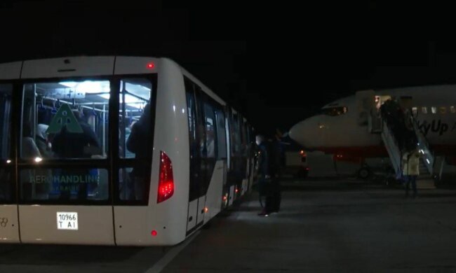 Аэропорт, фото: скриншот из видео