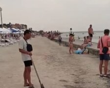 Забруднене море, скріншот з відео