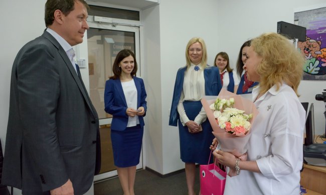 Видача посвідчень водія та первинна реєстрація транспортного засобу відтепер доступна у ЦНАПі Святошинського району