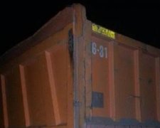Чоловік намагався вивезти 27 тонн металопродуктів із зони АТО