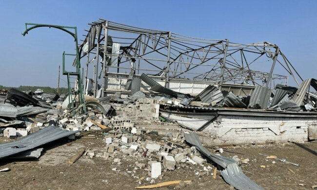 окупанти знищили агропромисловий комплекс на Харківщині