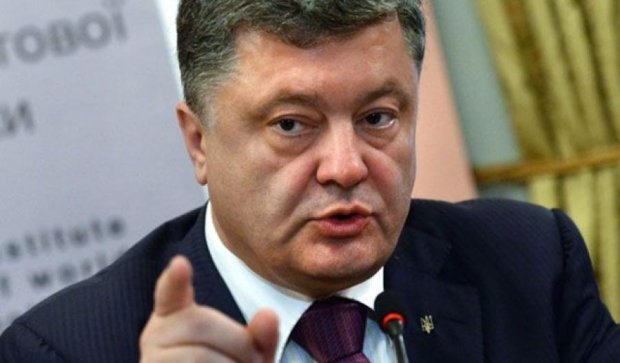 Порошенко назвал единственное условие, при котором на Донбассе проведут выборы