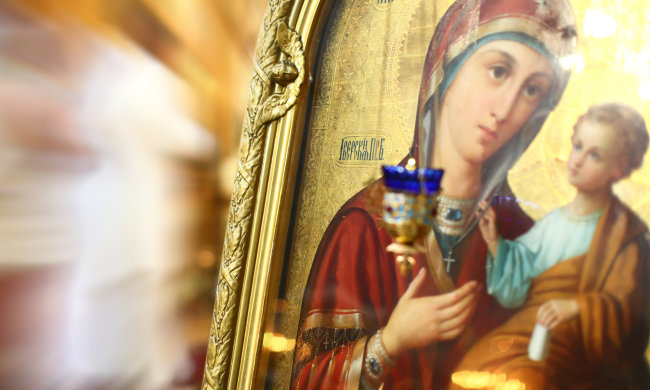 Покрова Пресвятої Богородиці 14 жовтня: як залучити в будинок любов, щастя і достаток