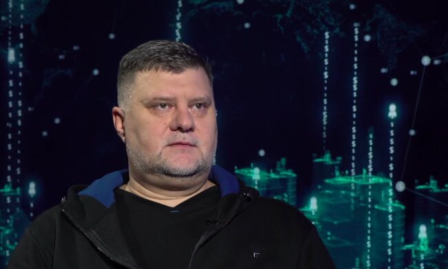 Олександр Новохатський