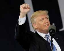 Стало відомо, навіщо Трампу допомагати Україні