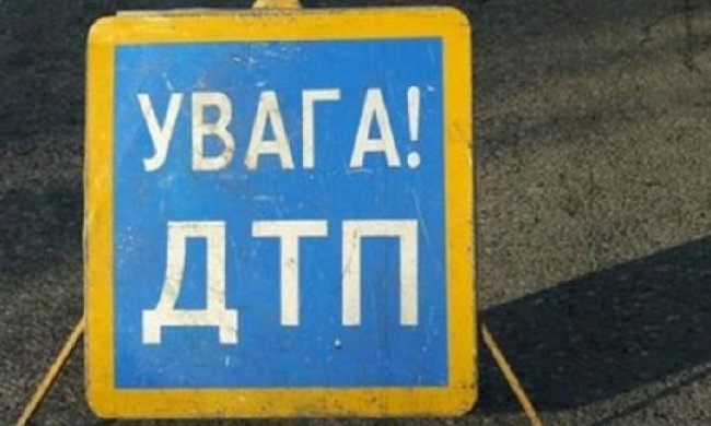 Внаслідок аварії на Черкащині постраждали семеро осіб