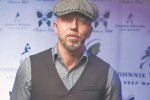 Суддя "Х-Фактора" Серьога проміняв чорний бумер на літак: репер раптово засвітився в Харкові