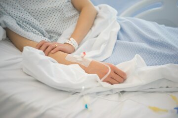Жену известного комика подкосила тяжелая болезнь, ни один врач не решался