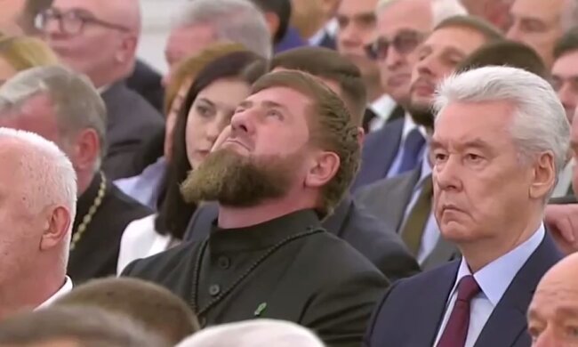 кадиров "плаче". Фото: скриншот з відео