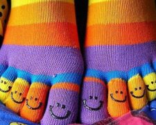 21 березня столичні депутати ходитимуть в різнокольорових шкарпетках