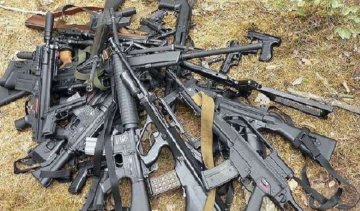 Бундестаг закликав озброїти українських воїнів
