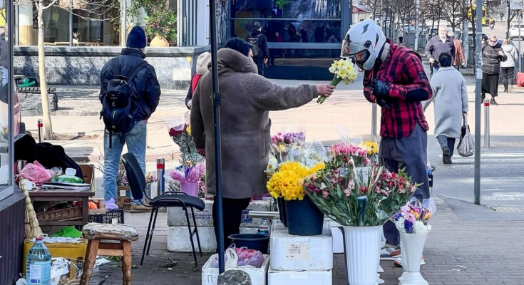 Українці, квіти, фото із соцмереж
