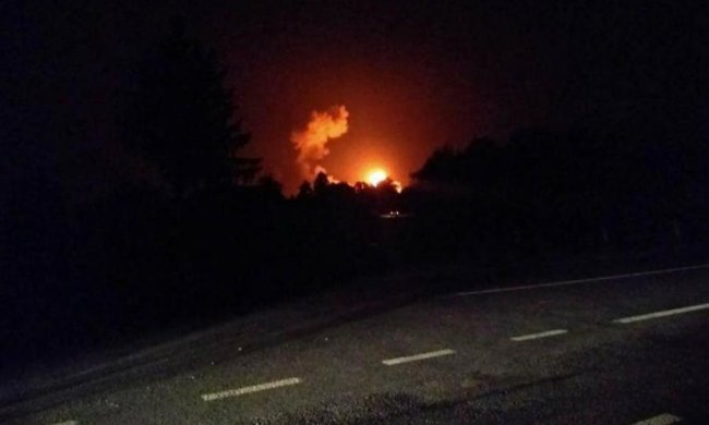 Взрывы под Винницей: перекрыты дороги и авиасообщение