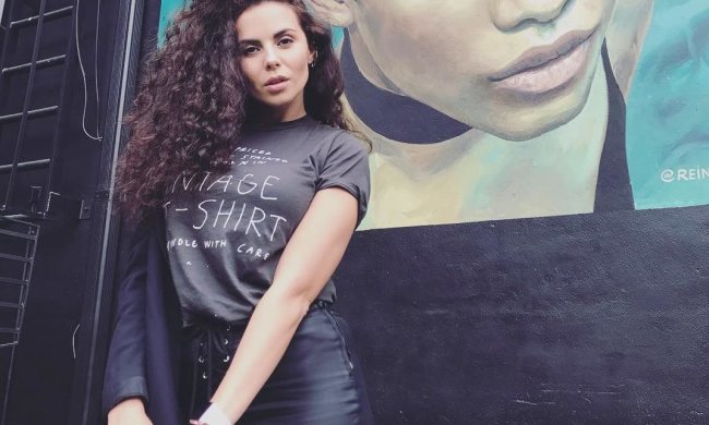 Каменских игриво закосила под Клеопатру, фанаты в ауте: дешевая богема