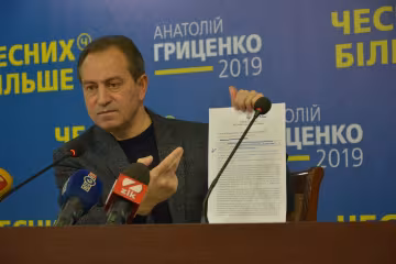 Томенко выявил нарушение избирательной кампании со стороны Порошенко