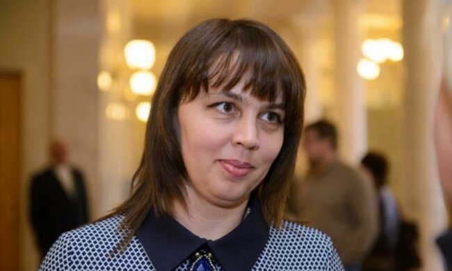 Розенка звинуватили в "полюванні" на переселенців