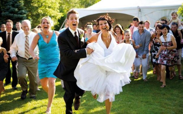 Торжество безумия: подборка свадебных фото, которые невозможно объяснить и понять