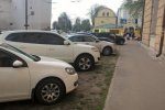 Якщо дуже хочеться, то можна: у Києві автоледі проклала новий маршрут