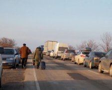 На кордоні з Кримом раптово зникли російські блокпости