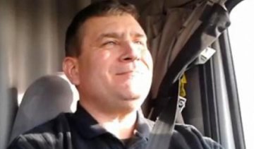"Путлера винесуть ногами вперед": новий хіт далекобійника (відео)