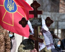 У Хмельницькому попрощалися із загиблим на Донбасі героєм, фото АрміяІnform